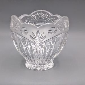 Oneida Southern Garden Crystal Candy Dish Frosted Rose Petal Bowl Vintage